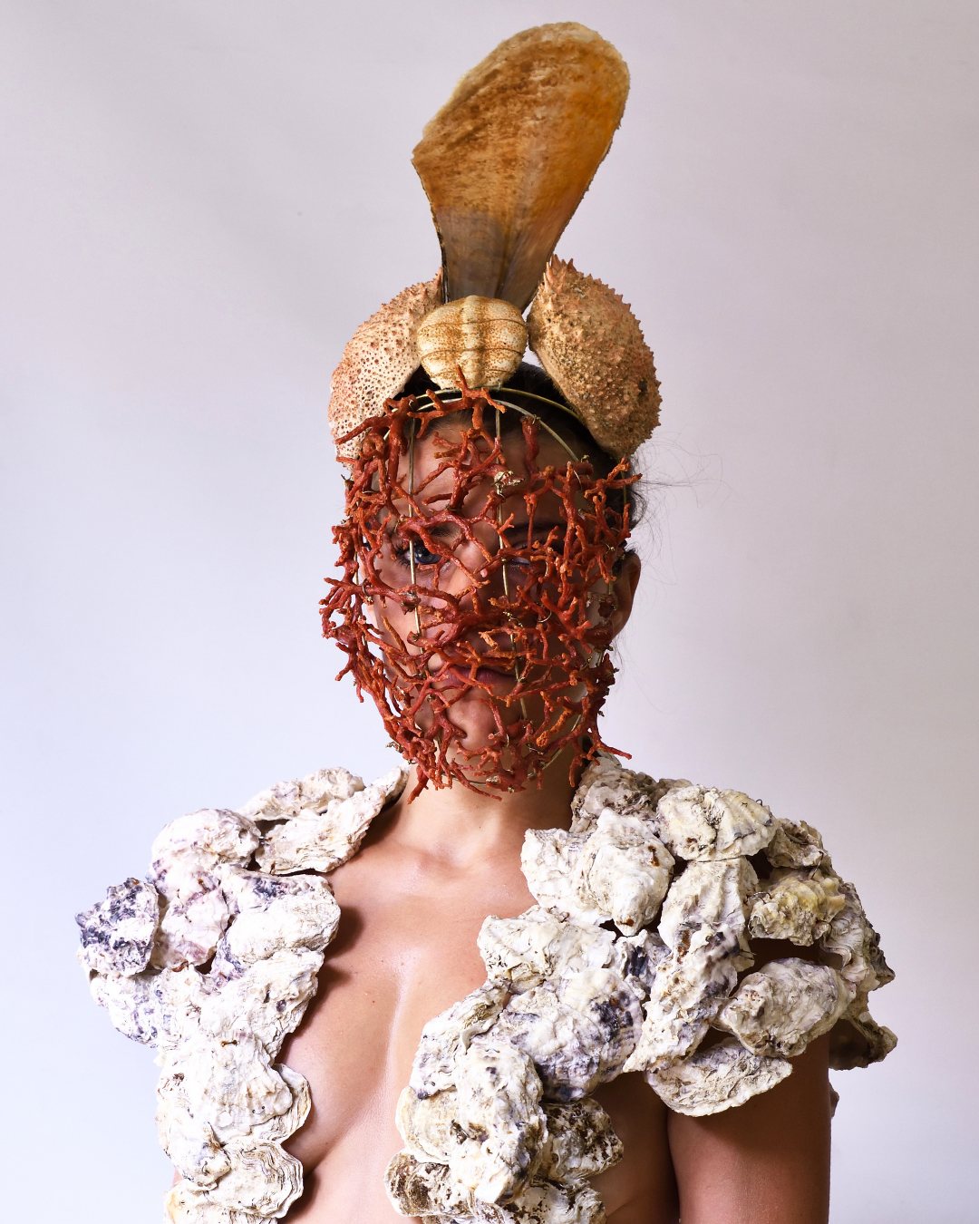 Mar intern coral mask and nacre crown with oyster shell cuirass by Aloma Lafontana